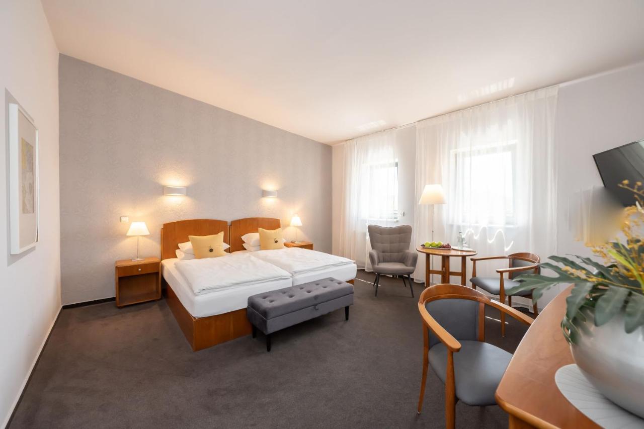 Hotel Moritz An Der Elbe Цайтхайн Экстерьер фото